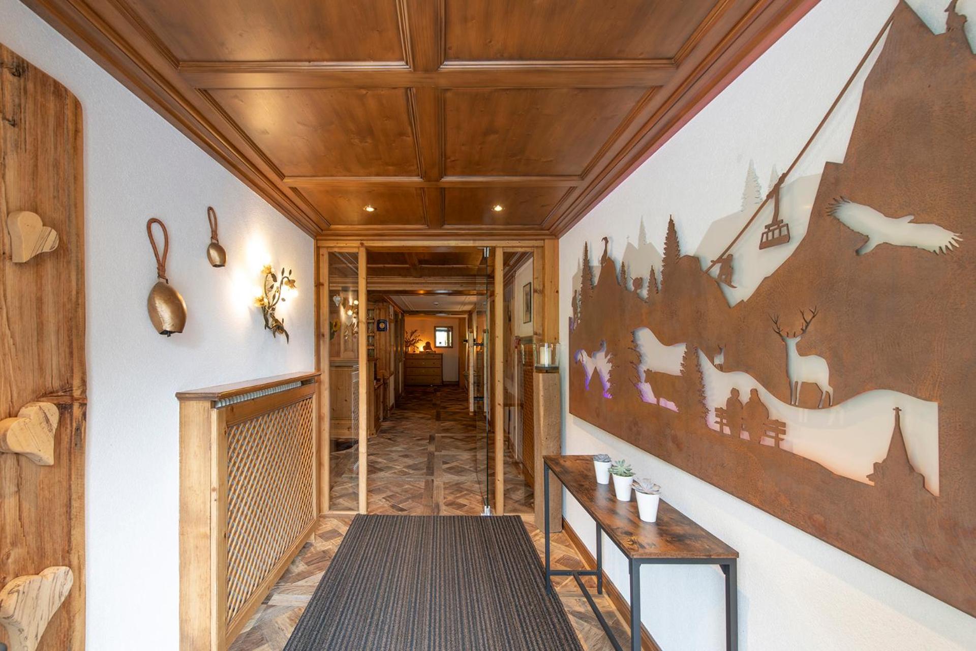 Hotel Alpenrose Гаргеллен Экстерьер фото