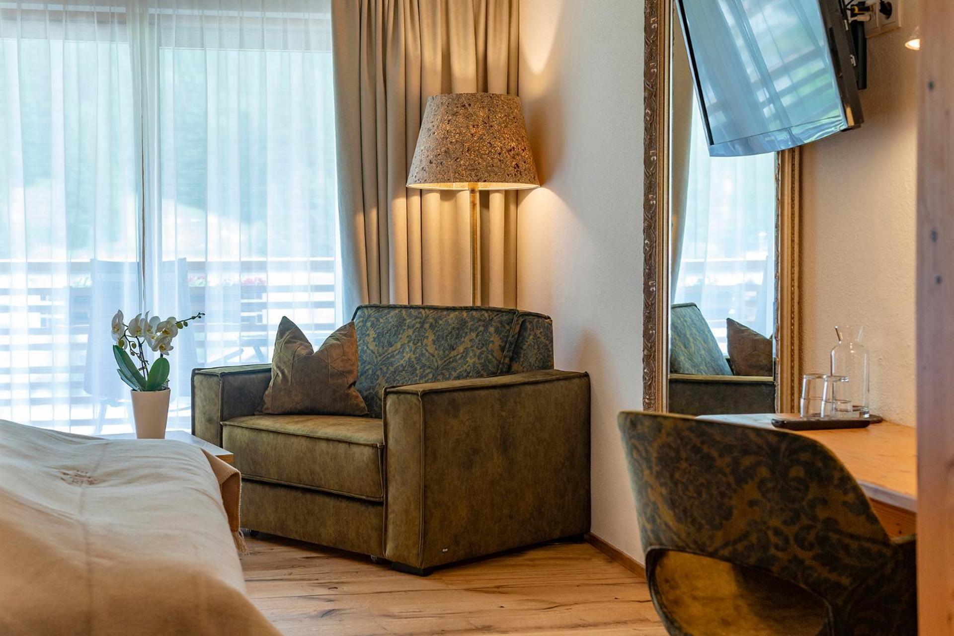 Hotel Alpenrose Гаргеллен Экстерьер фото