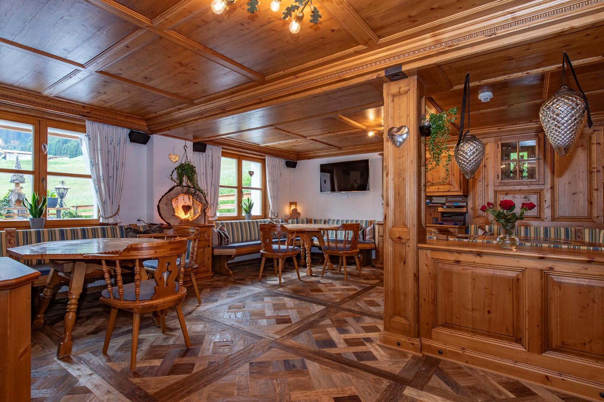 Hotel Alpenrose Гаргеллен Экстерьер фото