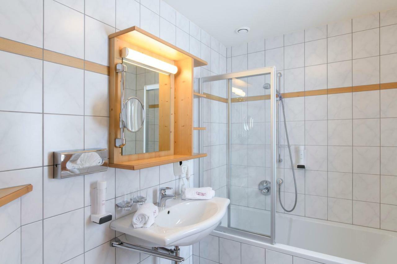 Hotel Alpenrose Гаргеллен Экстерьер фото